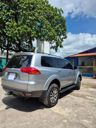 MITSUBISHI-PAJERO DAKAR-3.2 HPE 4X4 7 LUGARES 16V TURBO INTERCOOLER DIESEL 4P AUTOMÁTICO MITSUBISHI-PAJERO DAKAR-2010