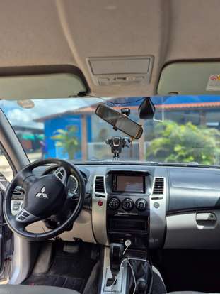 MITSUBISHI-PAJERO DAKAR-2010