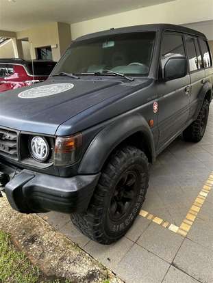 MITSUBISHI-PAJERO-1994