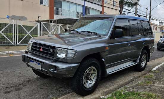 MITSUBISHI-PAJERO-3.5 GLS 4X4 V6 24V GASOLINA 4P AUTOMÁTICO MITSUBISHI-PAJERO-1998