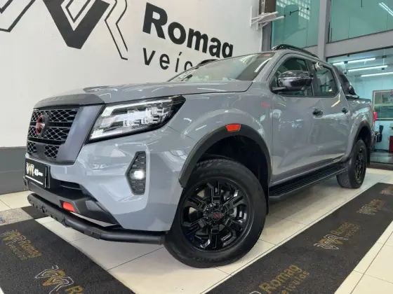 NISSAN FRONTIER 2.3 16V TURBO DIESEL PRO4X CD 4X4 AUTOMÁTICO NISSAN FRONTIER 2.3 16V TURBO DIESEL PRO4X CD 4X4 AUTOMÁTICO