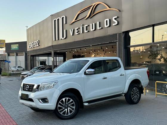NISSAN FRONTIER 2.3 16V TURBO DIESEL XE CD 4X4 AUTOMÁTICO