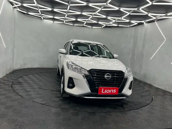 NISSAN-KICKS-2024
