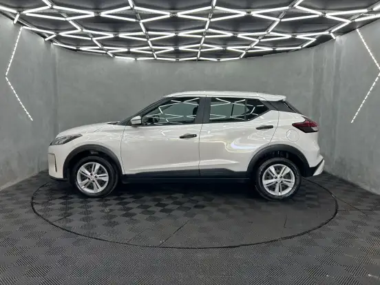 NISSAN-KICKS-2024