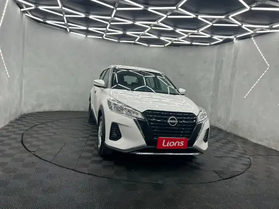NISSAN-KICKS-2024
