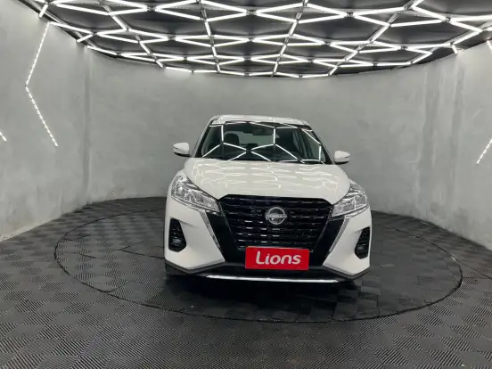 NISSAN-KICKS-2024