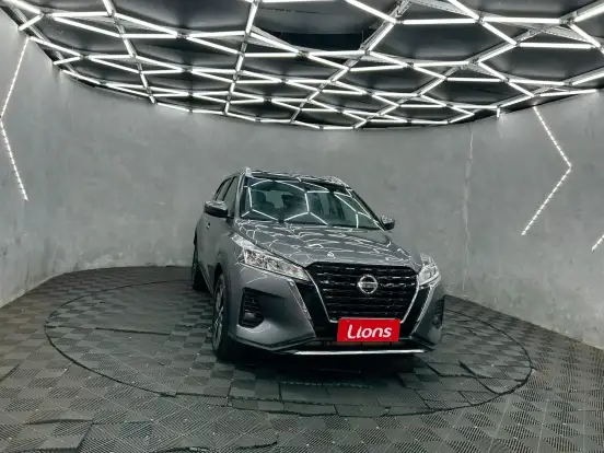 NISSAN-KICKS-2022