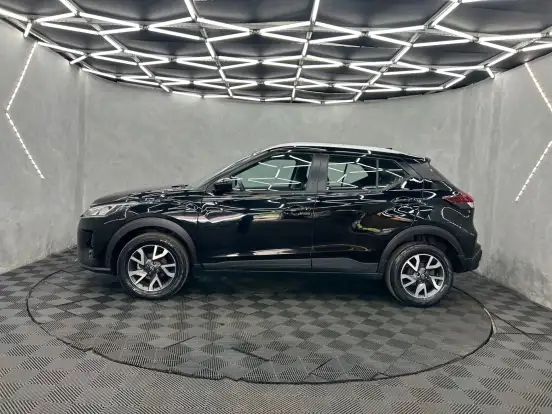 NISSAN-KICKS-2024