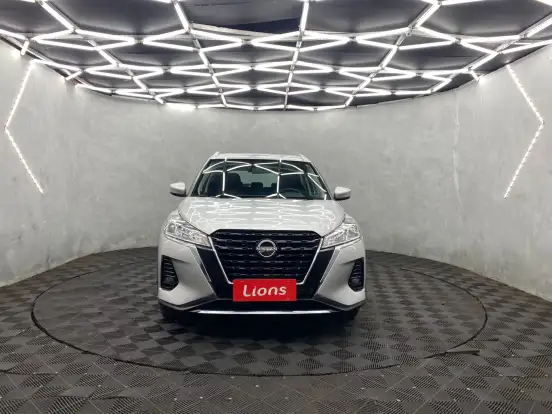 NISSAN-KICKS-2023