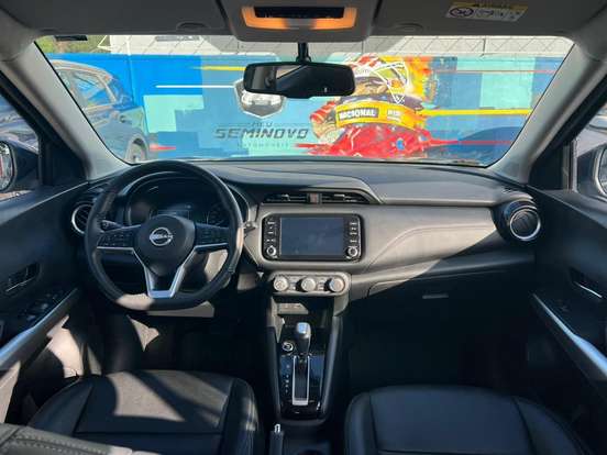 NISSAN-KICKS-2022