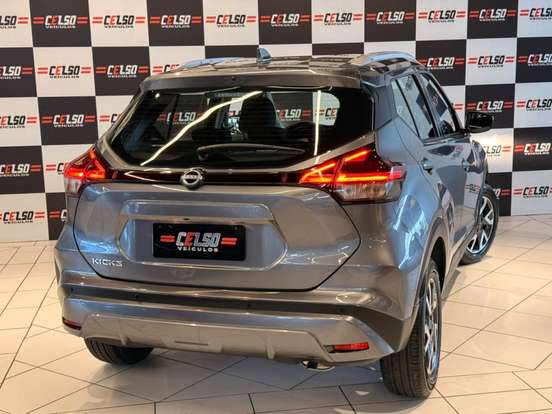 NISSAN-KICKS-2024