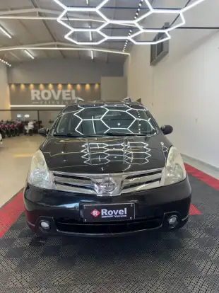 NISSAN-LIVINA-2013