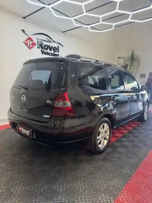 NISSAN-LIVINA-2013