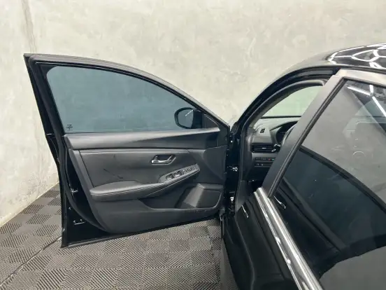 NISSAN-SENTRA-2024