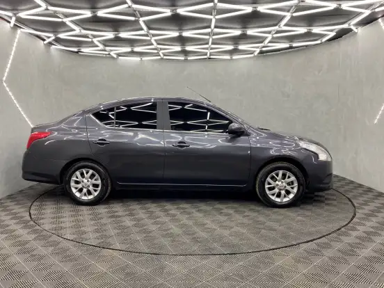 NISSAN-VERSA-1.6 16V FLEXSTART V-DRIVE PLUS XTRONIC NISSAN-VERSA-2021