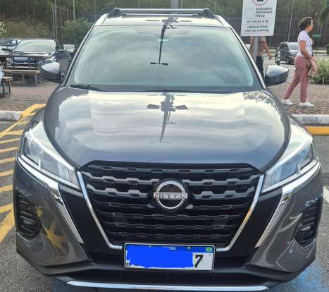 NISSAN-KICKS-2024