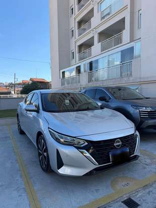 NISSAN-SENTRA-2023