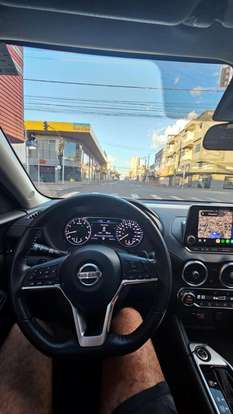 NISSAN-SENTRA-2023