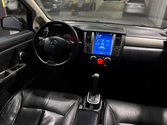 NISSAN-TIIDA-2012
