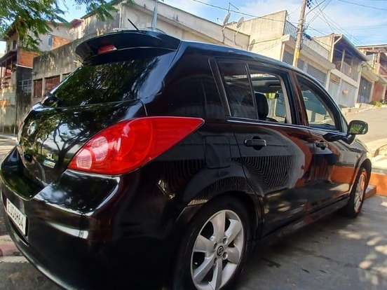 NISSAN-TIIDA-1.8 SL 16V FLEX 4P MANUAL NISSAN-TIIDA-2011