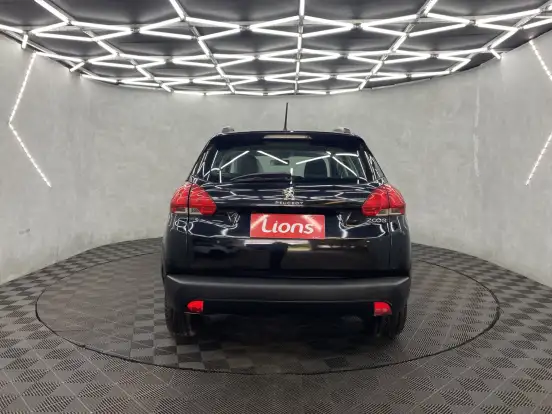 PEUGEOT-2008-2022