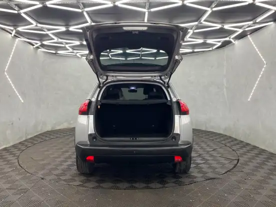 PEUGEOT-2008-2022