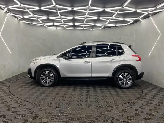 PEUGEOT-2008-2022