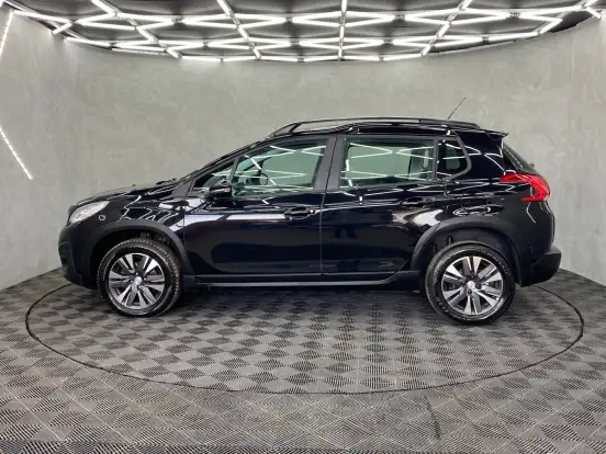 PEUGEOT-2008-2022