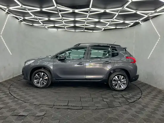 PEUGEOT-2008-2022