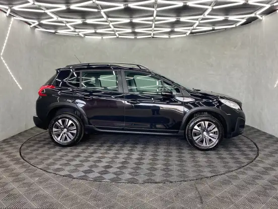 PEUGEOT-2008-2022