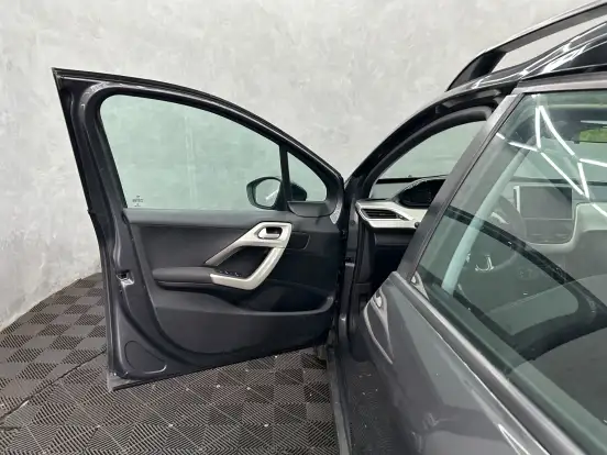 PEUGEOT-2008-2022