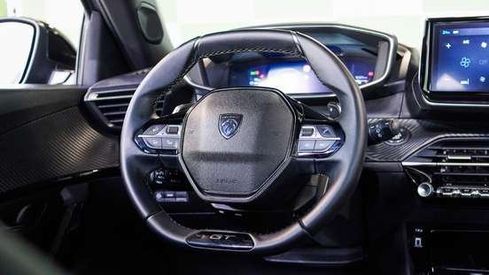 PEUGEOT-2008-2025