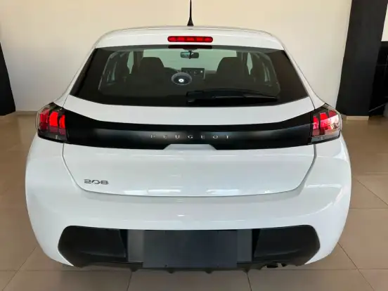 PEUGEOT-208-2024