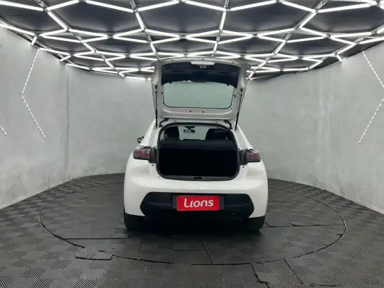PEUGEOT-208-2024