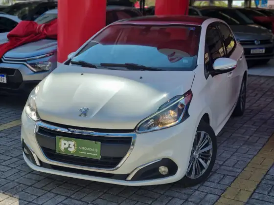 PEUGEOT 208 1.6 GRIFFE 16V FLEX 4P AUTOMÁTICO PEUGEOT 208 1.6 GRIFFE 16V FLEX 4P AUTOMÁTICO