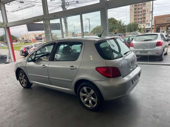PEUGEOT-307-2009