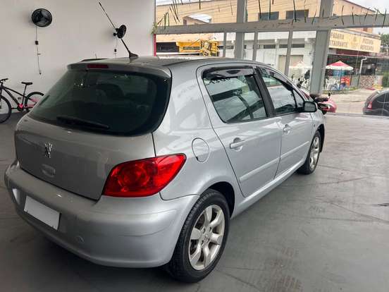 PEUGEOT-307-2009