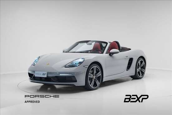 PORSCHE-718-2024