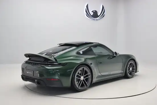 PORSCHE-911-2025