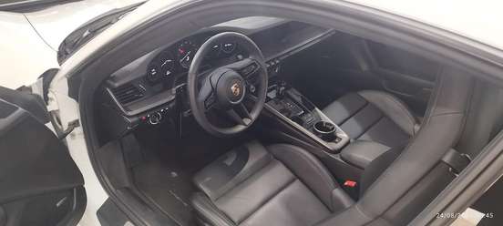 PORSCHE-911-2024