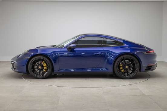 PORSCHE-911-2021