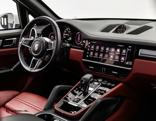 PORSCHE-CAYENNE-2023