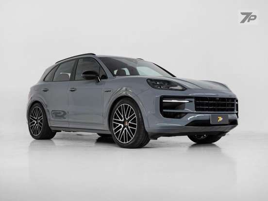 PORSCHE-CAYENNE-2024