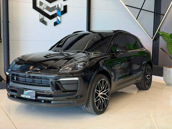 PORSCHE-MACAN-2021