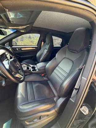 PORSCHE-CAYENNE-2022