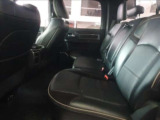 RAM-3500-6.7 I6 TURBO DIESEL LARAMIE NIGHT EDITION CD 4X4 AUTOMÁTICO RAM-3500-2022