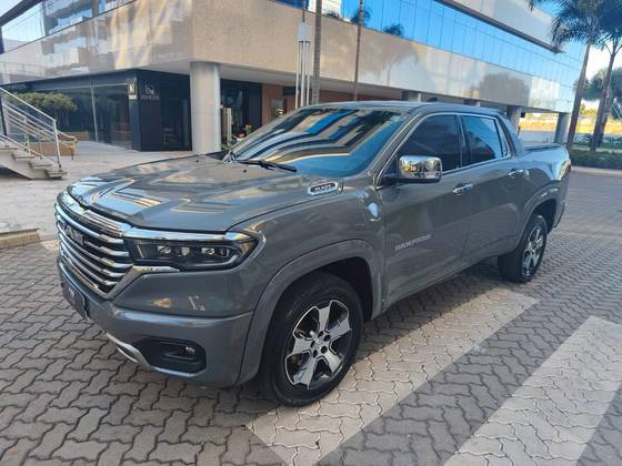 RAM RAMPAGE 2.0 TURBO DIESEL LARAMIE 4X4 AUTOMÁTICO