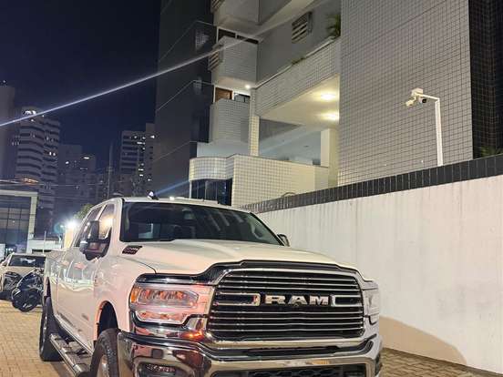 RAM-2500-6.7 I6 TURBO DIESEL LARAMIE CD 4X4 AUTOMÁTICO RAM-2500-2023