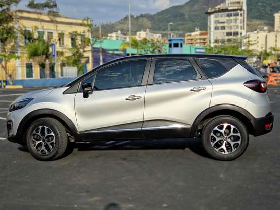 RENAULT-CAPTUR-1.6 16V SCE FLEX LIFE X-TRONIC RENAULT-CAPTUR-2021