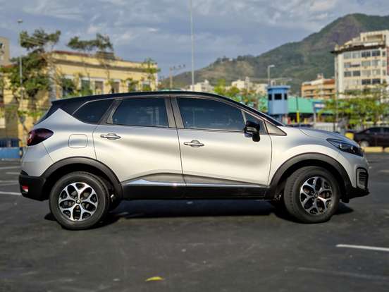 RENAULT-CAPTUR-1.6 16V SCE FLEX LIFE X-TRONIC RENAULT-CAPTUR-2021